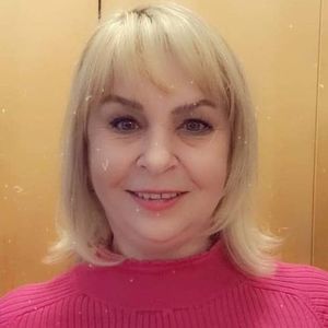 Meet your Posher, Beata